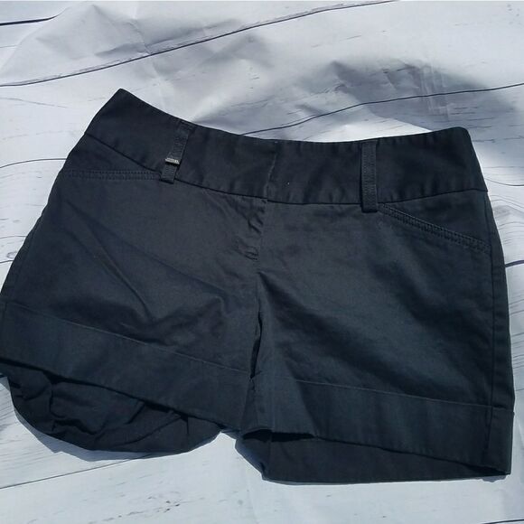 3/$25 Express Design Studio black shorts sizze 4 - Picture 1 of 3